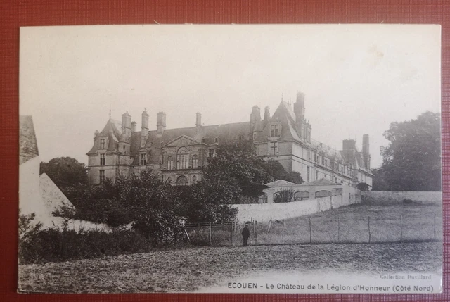 Cpa - 95 - Ecouen - Le Chateau De La Legion D Honneur Fosses (Cote Nord)