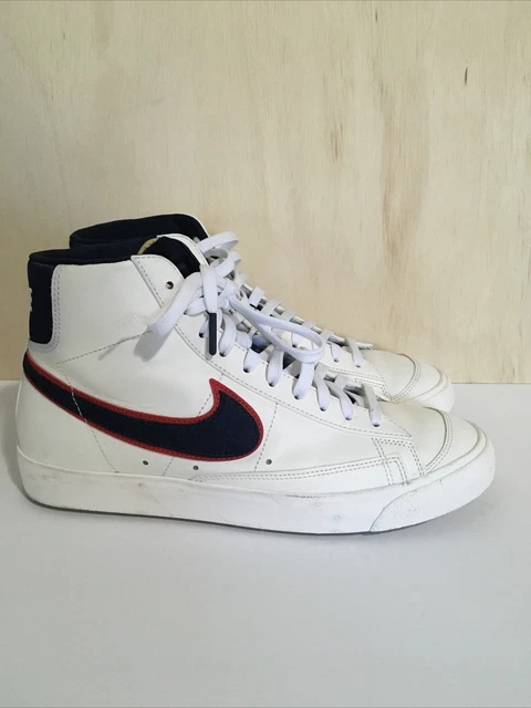 Nike blazer mid 77 vintage city pride top