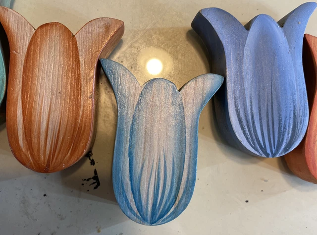 9 Vintage Handcrafted & Painted 3D Wooden Tulips Flowers/Folk Art *lot Of 9*