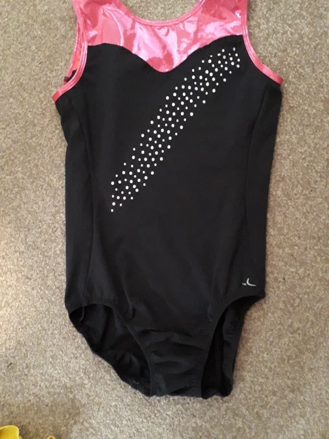 Girls Bundle Of Clothes Aged 10-11 Years. Please see description. 9