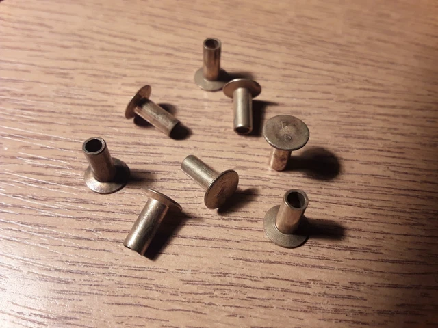9/64 (3,6 mm) x 23/64" (9,1 mm) FRIZIONE FRENO SEMI CAVA/TUBULARE OTTONE F5 RIVET