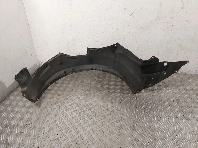 Garniture Passage De Roue Avant Gauche JUMASA - Compatible Honda Jazz II 2002-2008, Référence 08731605