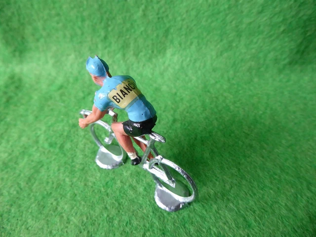 Lot De 3 Figurines Cyclistes Tour De France – Alu Salza 1/32 – Italie – Occasion