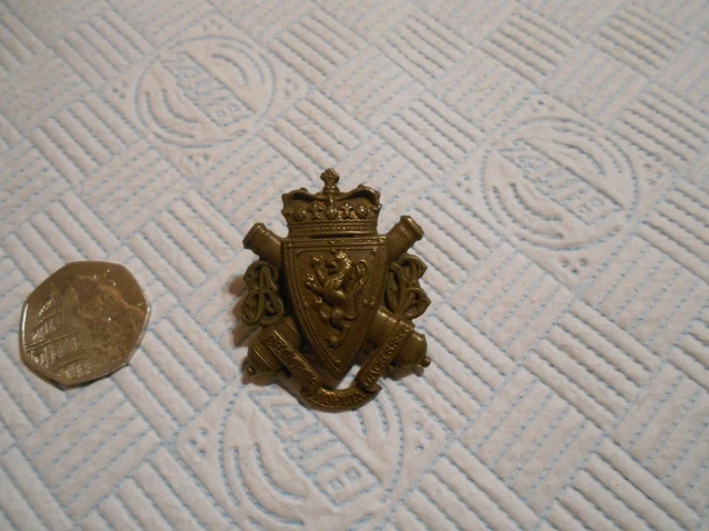 1ST CITY OF Edinburgh Artillery Volunteers badge with lugs £5.51