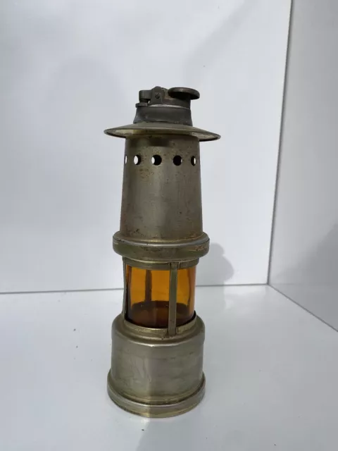 Lampe De Mineur Avec Briquet vintage français en aluminium mélangé