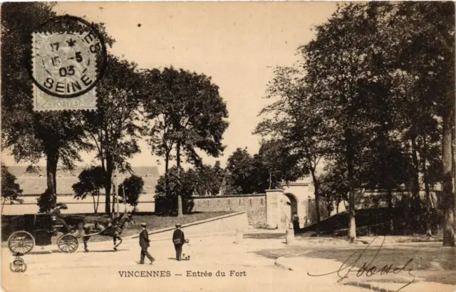 CPA AK VINCENNES Entrance to the Fort (672233)