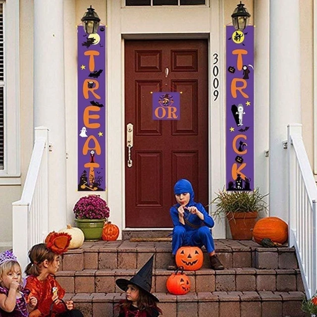 CHAIN HALLOWEEN DECORATION Door Hanging Sign Halloween Banner Treat or