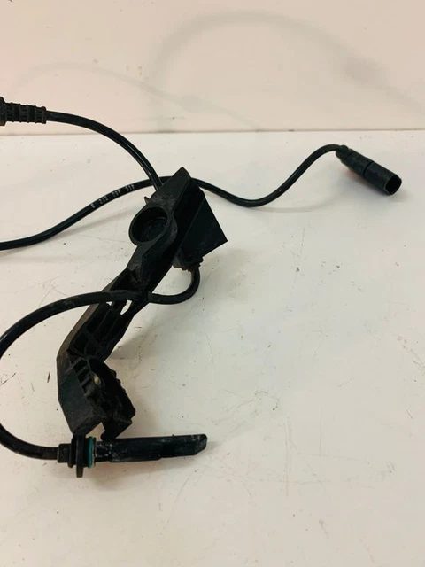 Mercedes-Benz C W205 2016 Right  ABS brake wheel speed sensor SUN7885