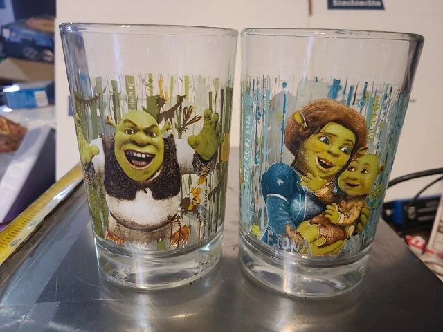 2 McDonalds Restaurant Collectible Dreamworks SHREK FOREVER AFTER
