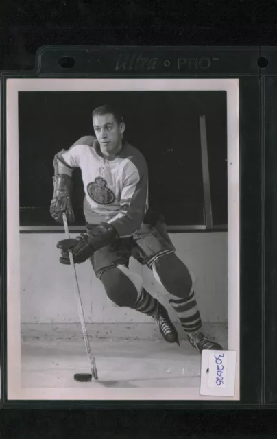 Late 1950s Montreal Royals Reg Grigg Hockey Photo (302025)