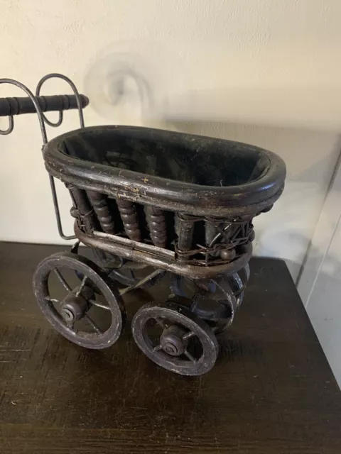 VTG Antique Victorian Baby Doll Carriage Stroller Buggy Wicker Steel Not Shade