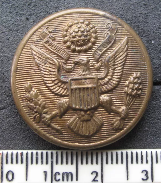 USA - United States Army uniform button ( f )