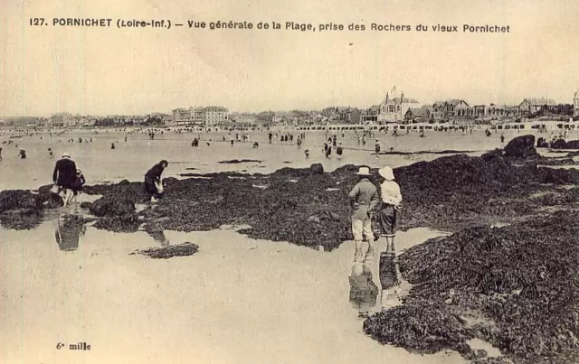 PORNICHET Vue générale de la Plage prise des Rochers du vieux Pornichet