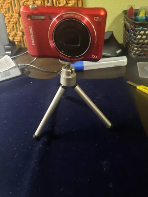 Miniature tripod for camera overall length 5.75 inches