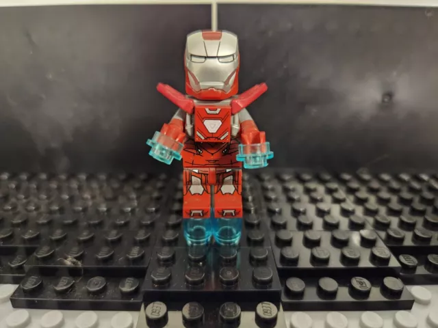 LEGO Iron Man Silver Centurion 5002946 MINIFIGURE MARVEL SUPERHEROES