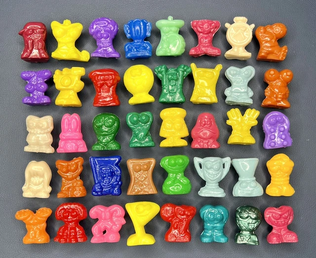 Complete Set *40* Crazy Bones Gogos *Sports* Series *New* Football Soccer 0945