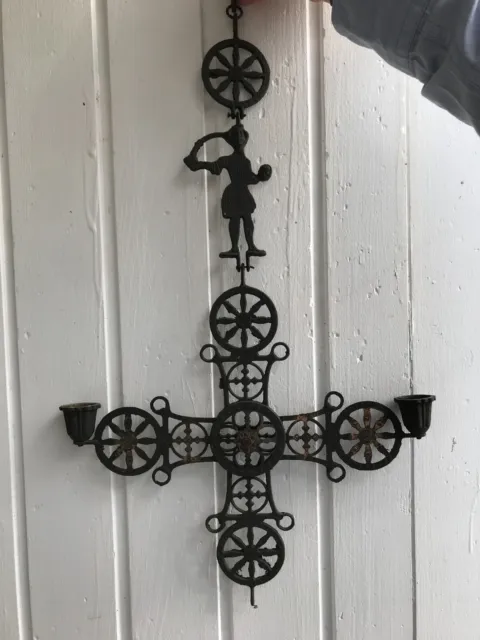 Byzantinisches Kreuz  Seltener Alter Hängeleuchter Kerzenhalter 63x32CM Kruzifix