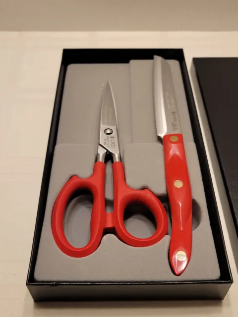 https://www.picclickimg.com/e4sAAOSwHM1lZUVn/CUTCO-Red-Handle-77-KQ-Super-Shears-Scissors.webp