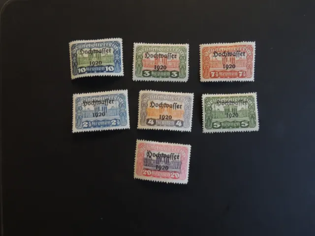 Briefmarken „7x Österreich Hochw. 1920 Postfr. teilw. Falz wie abgebil. (31)“