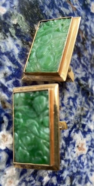Vintage Asian 14kt Yg carved green jade a rare Bensa Chicago cuff links 19.93 G Vintage Asian 14kt Yg carved green jade a rare Bensa Chicago cuff links 19.93 G