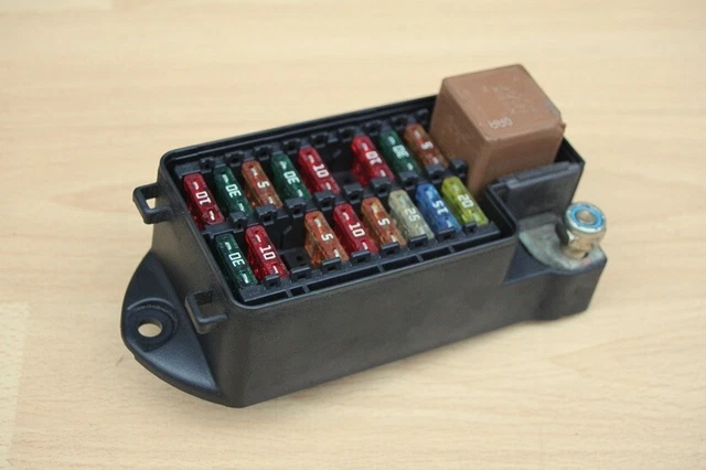 98-03 Jaguar XJ8 XJR SV8 VDP X308 Engine Bay Relay Fuse Box LNF2822BA OEM