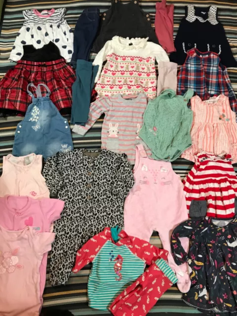 Pacchetto bambina 6-9 mesi 🙂