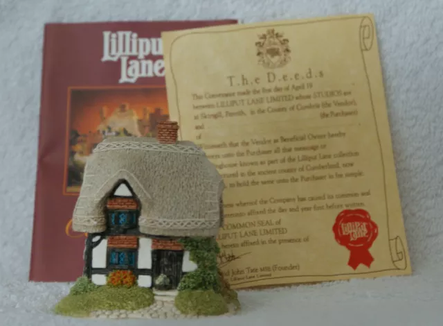 Vintage Lilliput Lane Cottage: Granny Smith - English Collection - Midlands