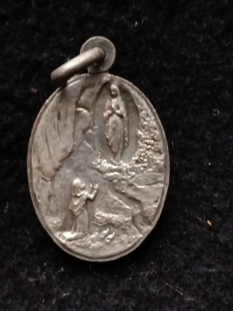 Broche Ancienne Médaille ND De Lourdes En Argent - Vierge Marie, Bijou Vintage 923, Bon état "dans Son Jus"
