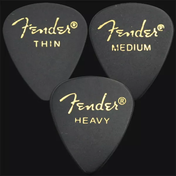 12 x Fender Classic Celluloid Guitar Picks In Black - 4 Of Each Size