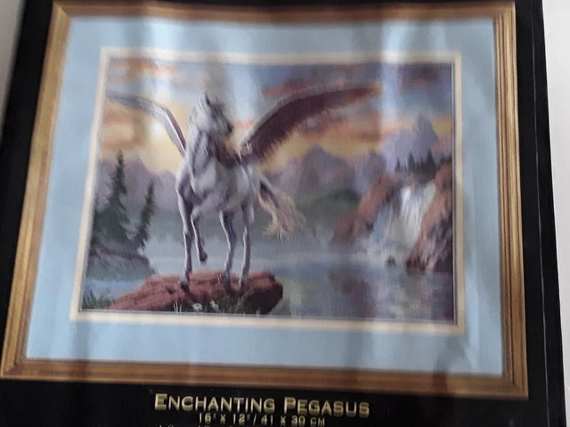 Maße Gold Sammlung Kreuzstich Kit. Bezaubernder Pegasus