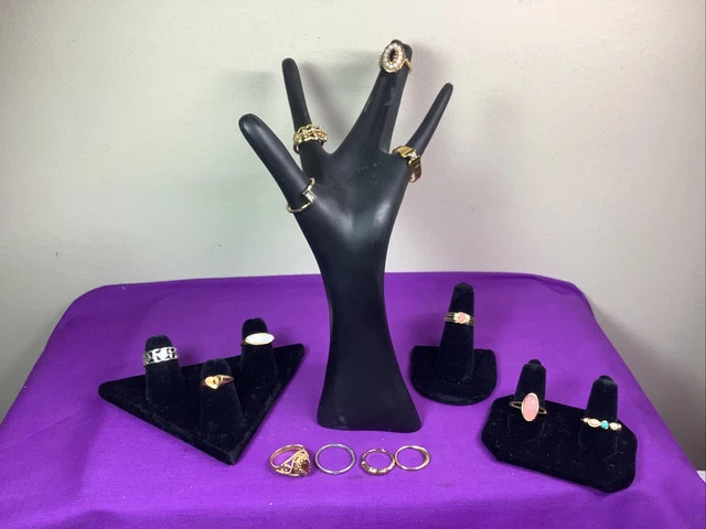 Lot 14 Vintage Signed Avon Rings Size 7 Pink Moonglow Cabochon R18 Lot 14 Vintage Signed Avon Rings Size 7 Pink Moonglow Cabochon R18