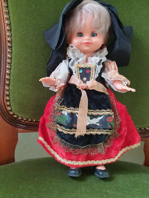 Poupée Bella Yvan 40 Cm - Habillée D'Origine, Années 1976-1977, Bon État