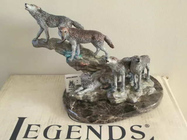 Legends Sculpture Gossip Column Wolves Kitty Cantrell Limited Edition 473/500