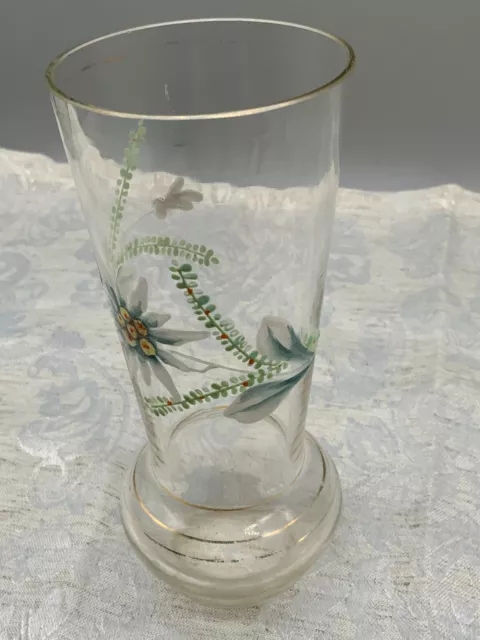 Antikes Glas mundgeblasen mit Blumenmalereien