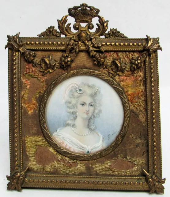 Beautiful Antique Cameo Painting Portrait In Gilt Bronze Frame