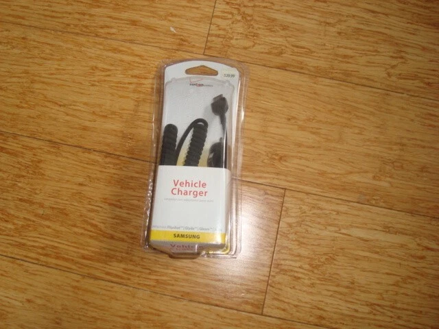 Verizon Wireless Vehicle Charger for Samsung Flipshot, Glyde, Gleam, Juke, New !