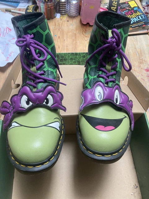 UNISEX DR MARTENS TEENAGE MUTANT NINJA TURTLES DONATELLO BOOTS SIZE 9 Boxed 140.00 PicClick UK