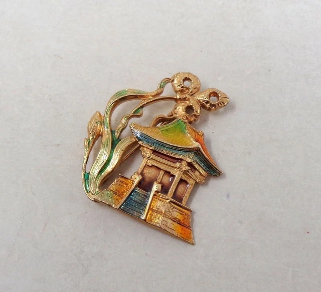 Broche Dorée Broche Ancienne Fleurs En Métal Doré Plaqué Or – Vintage Années 1920-1930, Sans Marque, Occasion Fleche D Or