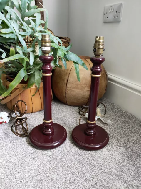 Dark Red gold Wooden Table Lamp/Vintage 70's 80’s Style 37.5cm tall