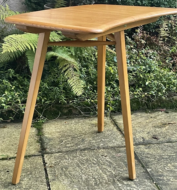 Fine Retro Ercol Extension Plank Dining  Desk Table Amazing Condition