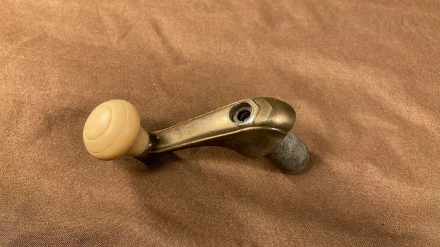 VINTAGE VENT WINDOW Crank Handle Door Handle 1920s 1930s 40s Knob Auto