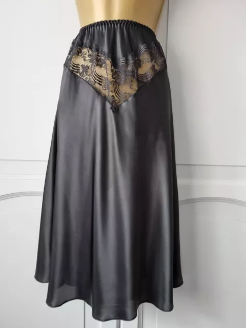 Ladies Vtg St Michael Black Silky Satin Polyester Half Slip Size 14-16