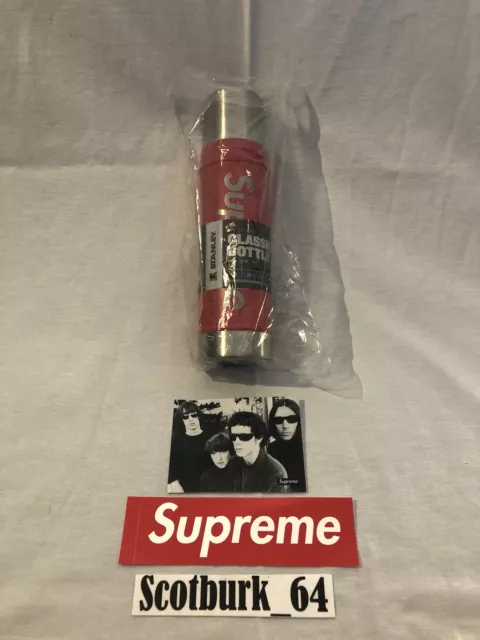 Supreme Stanley 20 oz. Vacuum Insulated Bottle Red - FW19 - US