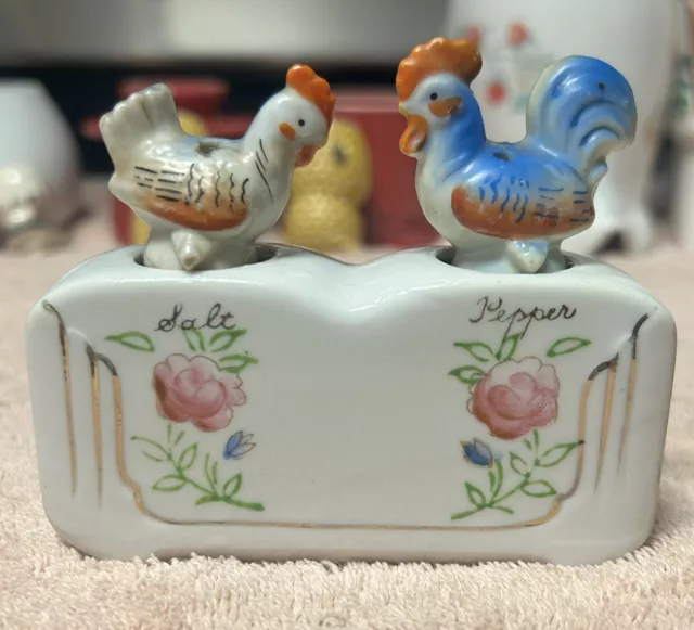 Vintage Japanese Nodder Salt And Pepper Shaker Set - Chickens