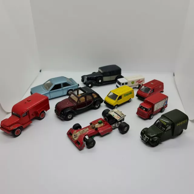 Lot de véhicules miniatures en métal - Corgi, Norev et Solido