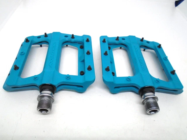Nukeproof Neutron EVO (Electron EVO) Flat Pedals TURQUOISE !