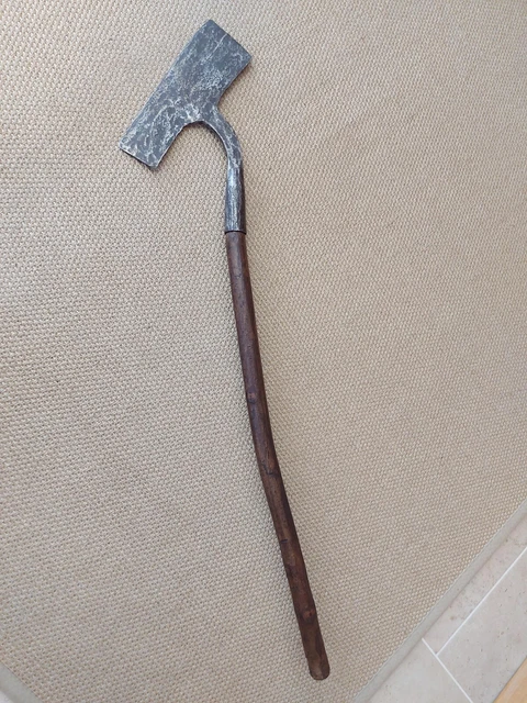 Coupe marc forgé, outils anciens, art populaire