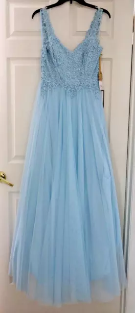 Say Yes to the Prom Junior's Sz 5 Sky Blue Embellished V-Neck V-Back Gown $189