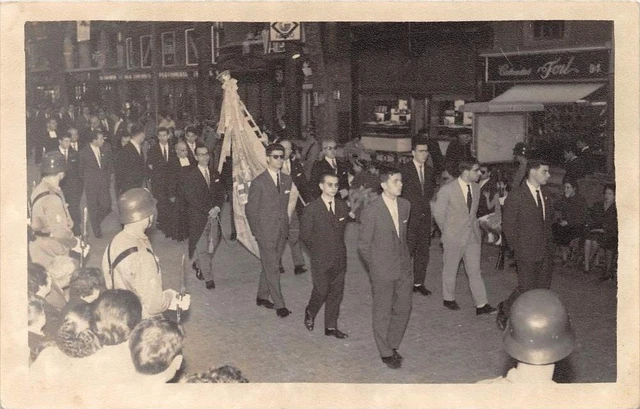Cpa Spain Barcelona Photo Card During The Spain War Franco Procession