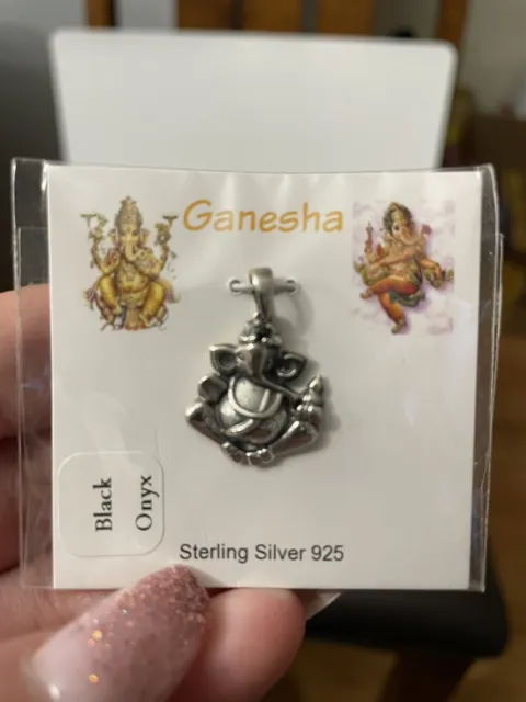 SMALL GANESHA GOD STERLING SILVER  PENDANT CHARM With Black Onyx Crown. New!